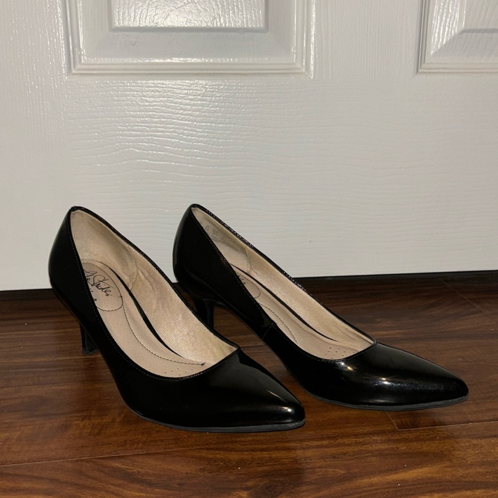 Black heels